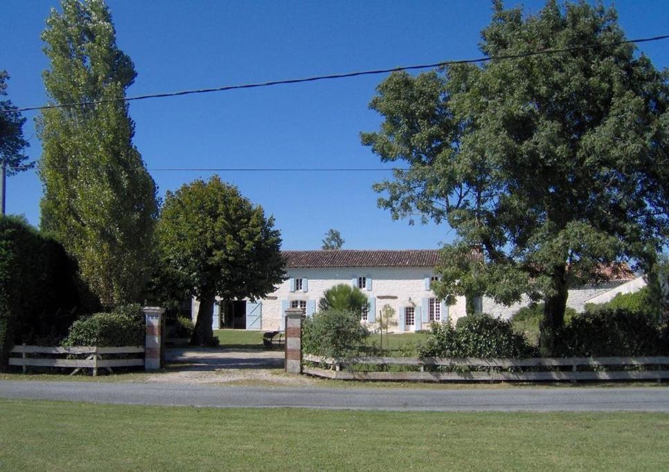 Les Gites De Charloteau Corme-Ecluse Exterior foto